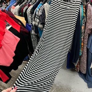 Liz Lange Monochrome Striped Maxi Dress